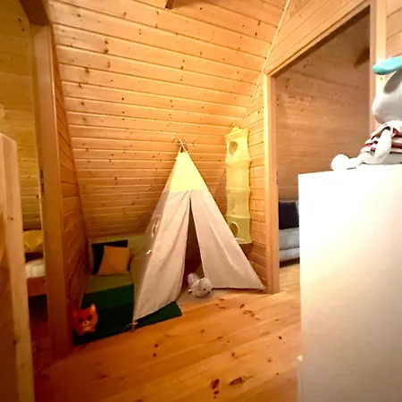 Dom Na Szlaku Mazury بيت للعطل *